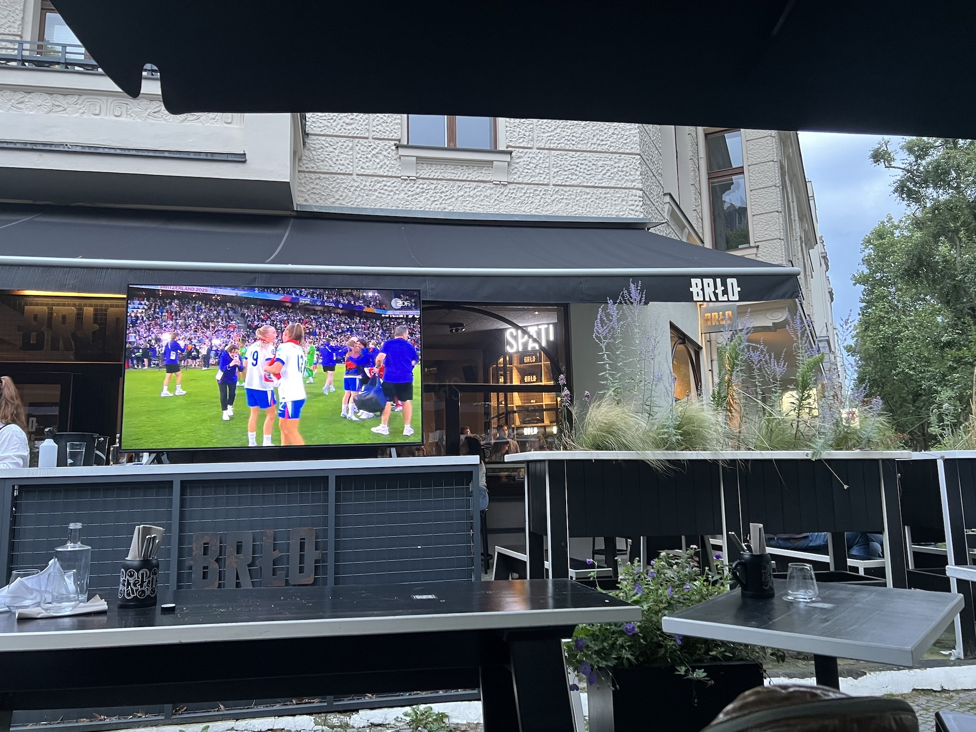 Watch Women's Euro at BRLO